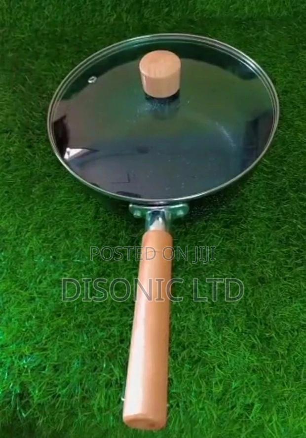 Nonstick Frying Pan With Cover · Photo 1
