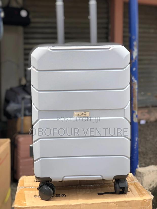 4 in 1 Anticrake Luggage Bag · Photo 2