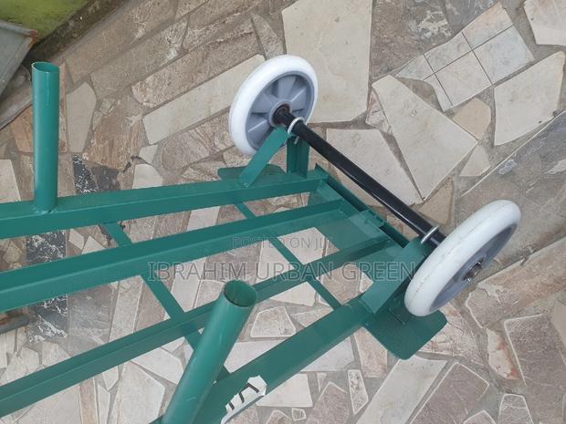 Two Wheels Trolley Tuples · Photo 2