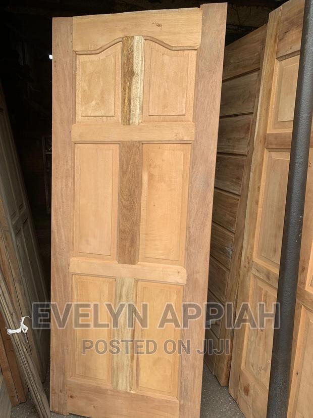 Single Face Door · Photo 1