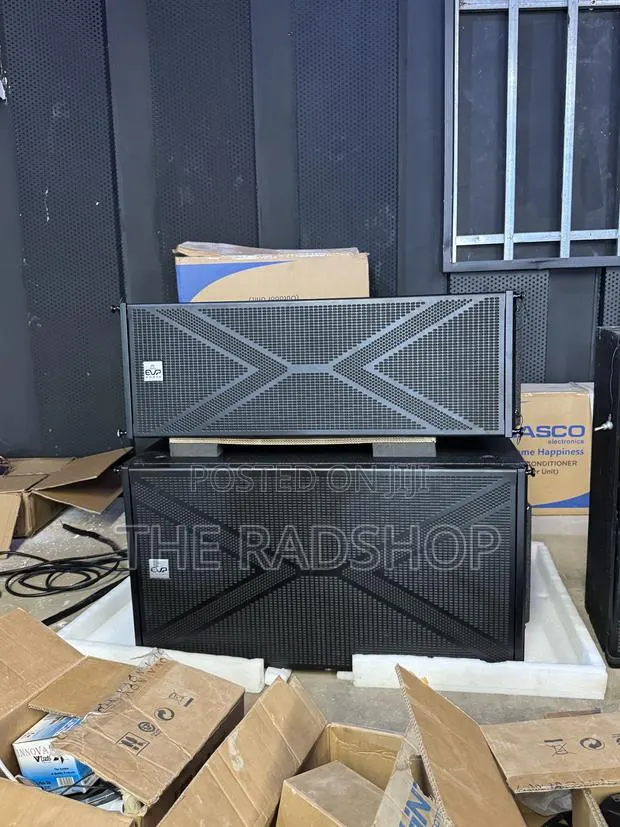 Double 12inches Professional Tour Line Array 4 Piece · Photo 1