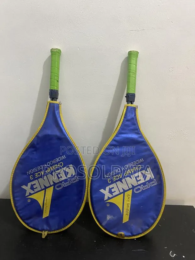 Junior Tennis Racket · Photo 1