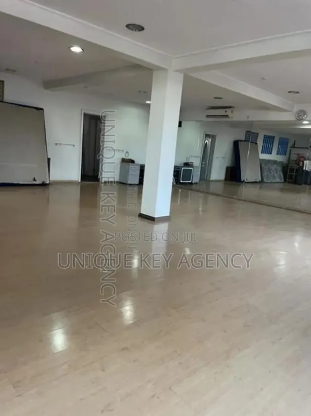 Spacious Office Space to Let · Photo 1