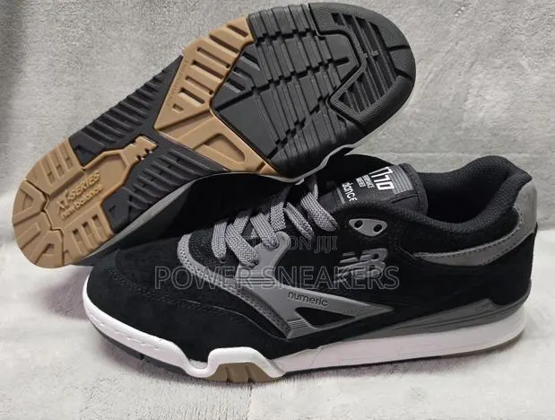 New Balance Numeric 770 · Photo 1
