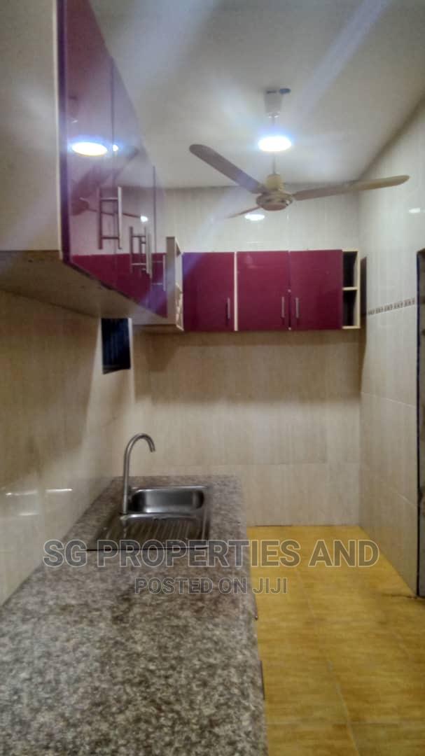 4bdrm House in Batsonaa, Spintex for rent · Photo 3