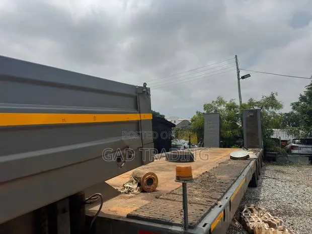 50. Tons Lowbed GOOD CONDITION · Photo 1