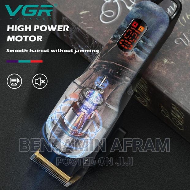 Rechargeable Digital VGR Hair Clippers · Photo 2