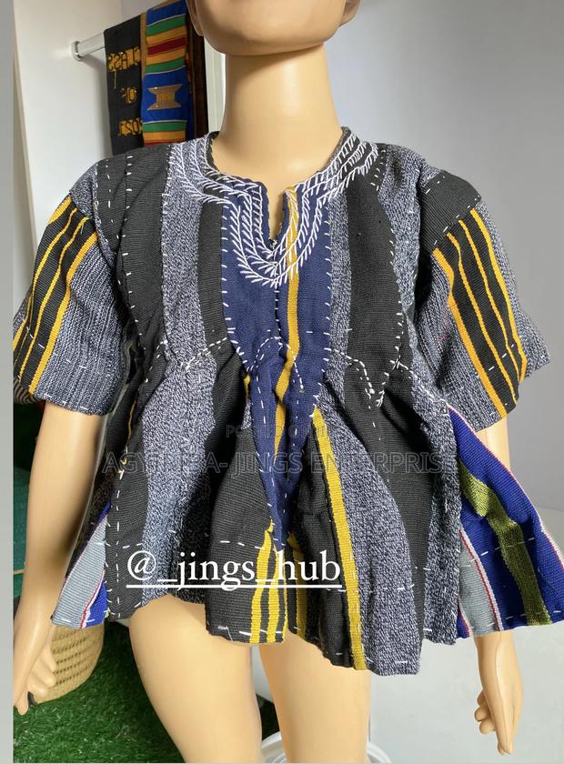 Kids Smock Tops · Photo 2
