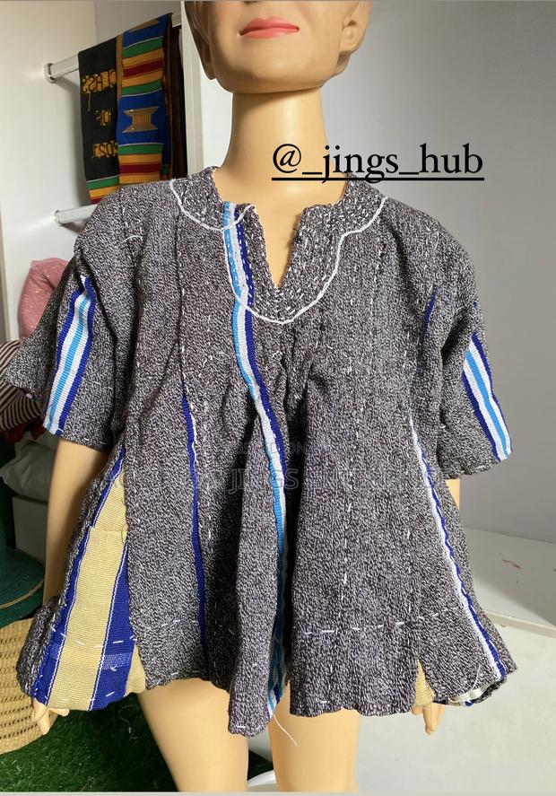 Kids Smock Tops · Photo 3