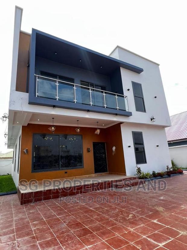 4bdrm Mansion in Ecobank, Spintex for sale · Photo 2