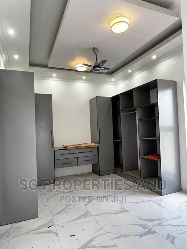 4bdrm Mansion in Ecobank, Spintex for sale · Photo 3