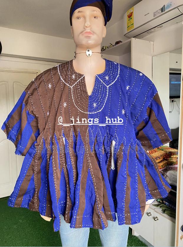 Men Smocks · Photo 2