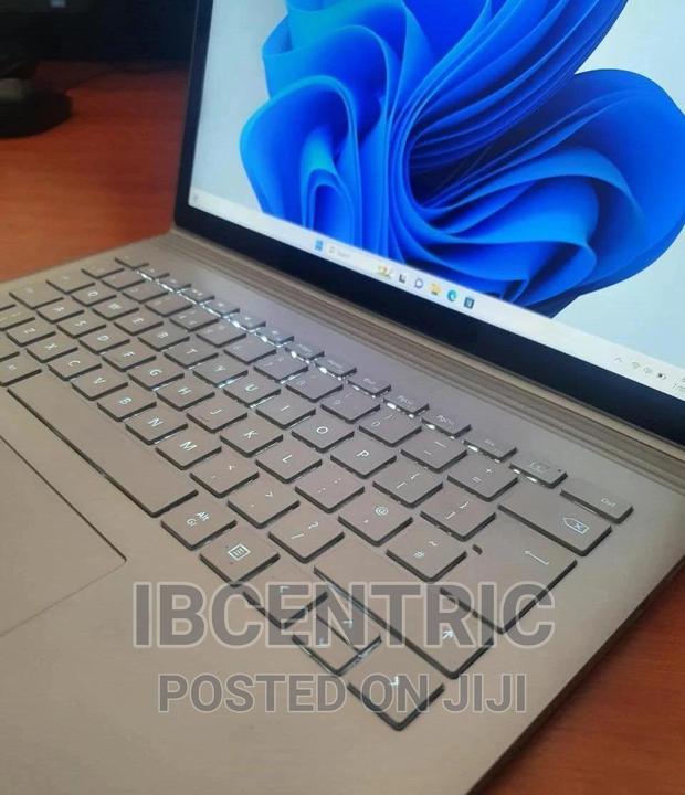 Laptop Microsoft Surface Book 8GB Intel Core I5 SSD 128GB · Photo 4