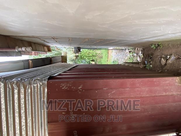 Newly-Built Store Container · Photo 5