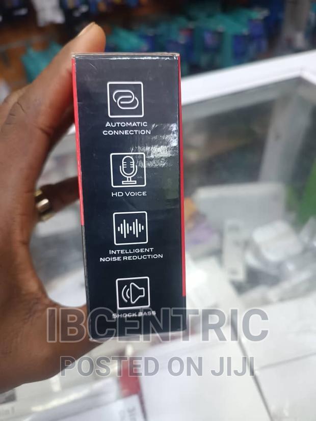 M90 Pro Wireless Gaming Earbuds With Power Bank · Photo 4