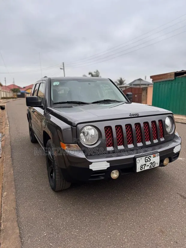 Jeep Patriot Sport 4x4 2016 Black · Photo 1