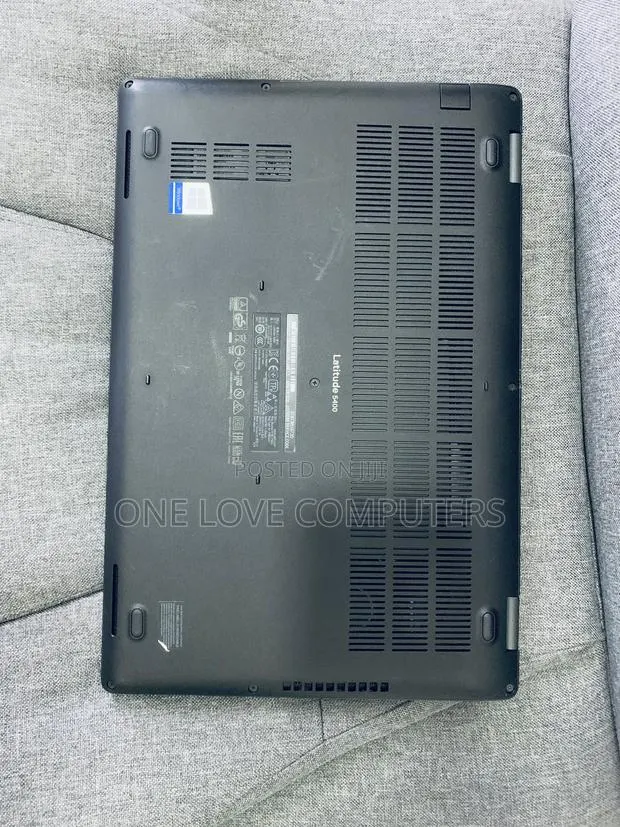 Laptop Dell Latitude 5400 8GB Intel Core i5 SSD 256GB · Photo 1