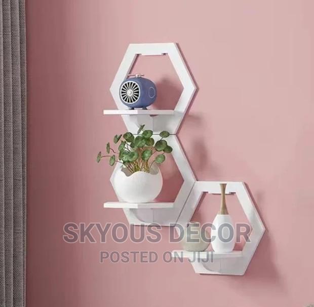 Wall Shelves Decor · Photo 1