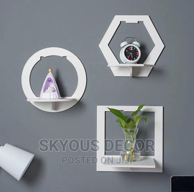 Wall Shelves · Photo 1