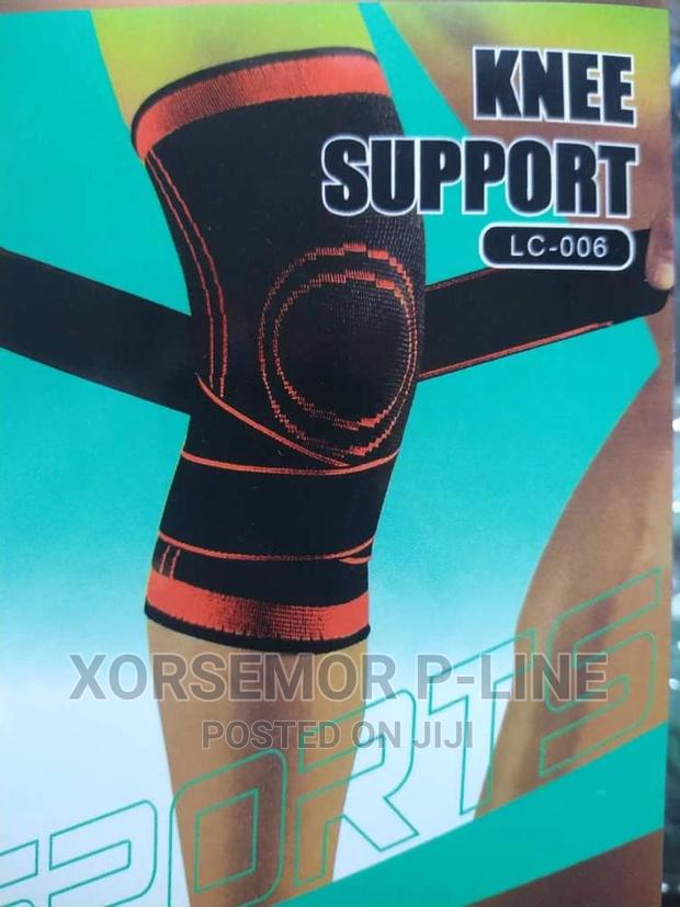 LC-006 Cooper Knee Support · Photo 1