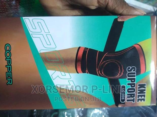 LC-006 Cooper Knee Support · Photo 2