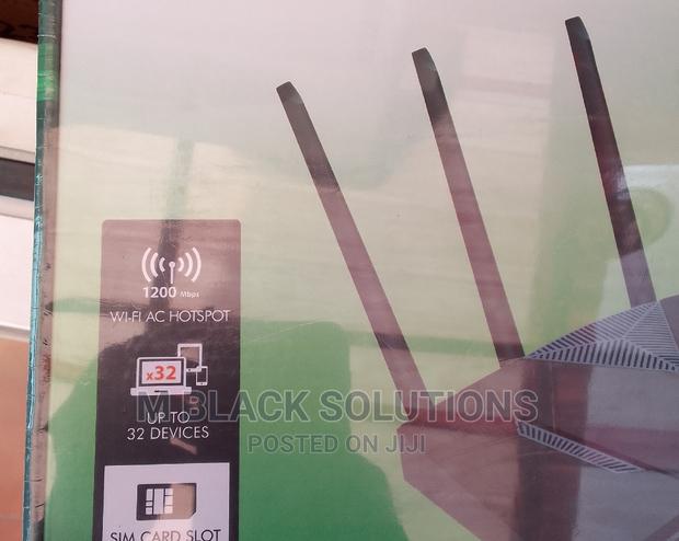 D-Link 4g Lte Universal Router · Photo 2