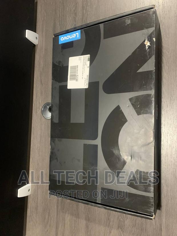 New Laptop Lenovo Legion 7 16GB AMD Ryzen 9 SSD 1T · Photo 3