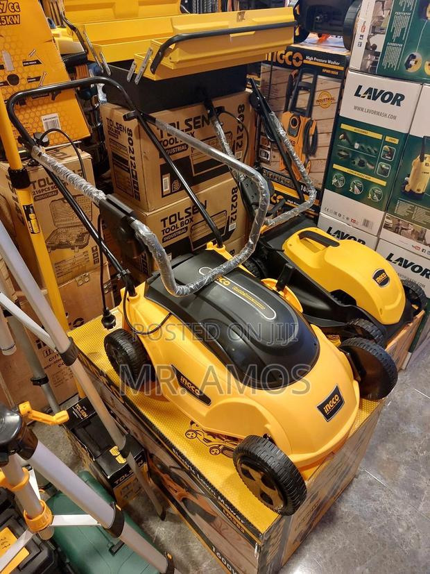 1600 Watts Electric Lawn With 50 Litre Box - Lm383 · Photo 1