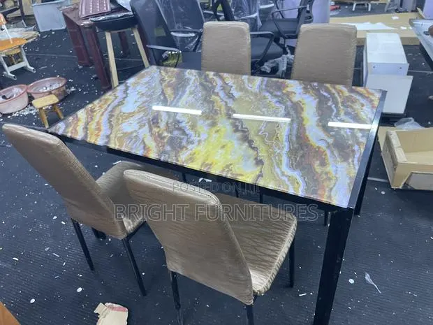 Dining Table 4 Seater Dining Table · Photo 1