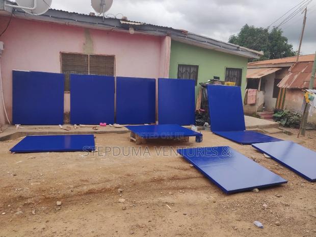 Tennis Table Board With Accessories (Set) · Photo 5