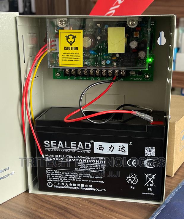 Access Control Power Supply With Battery · Photo 5