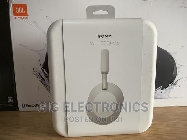Sony Wh-1000xm5 Noise-Canceling Wireless Over-Ear Headphones · Photo 2