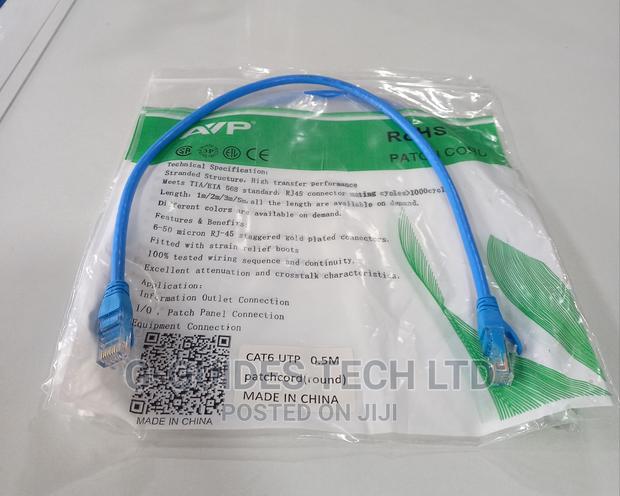0.5m Cat6 Patch Cord, 0.5m Cat6 Cable · Photo 1