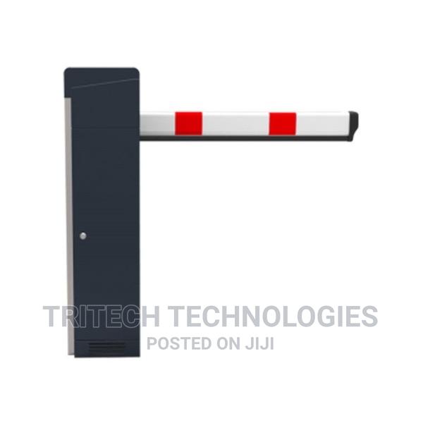 Zkteco PRO Bg3045l Parking Barrier With 4M,5M Boom · Photo 2
