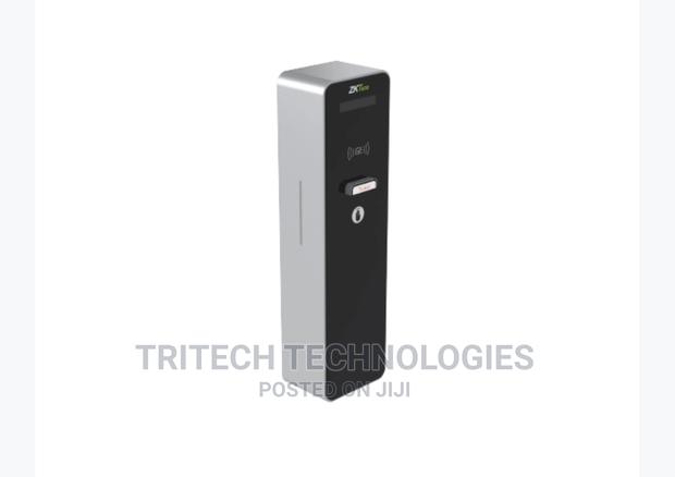 Zkteco Tbm02 Ticket Dispenser Exit for Parking Barrier · Photo 1