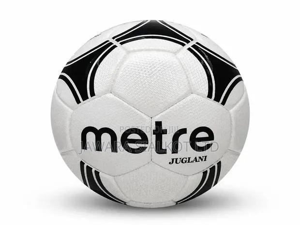 Metre Football Size 5 Hand Made Hand Stitched Good Quality Material · Photo 1