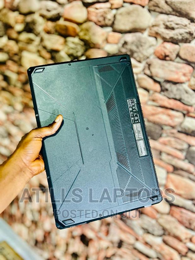 Laptop Asus TUF Gaming FX504 16GB Intel Core I7 SSHD+SSD 1.5T · Photo 5