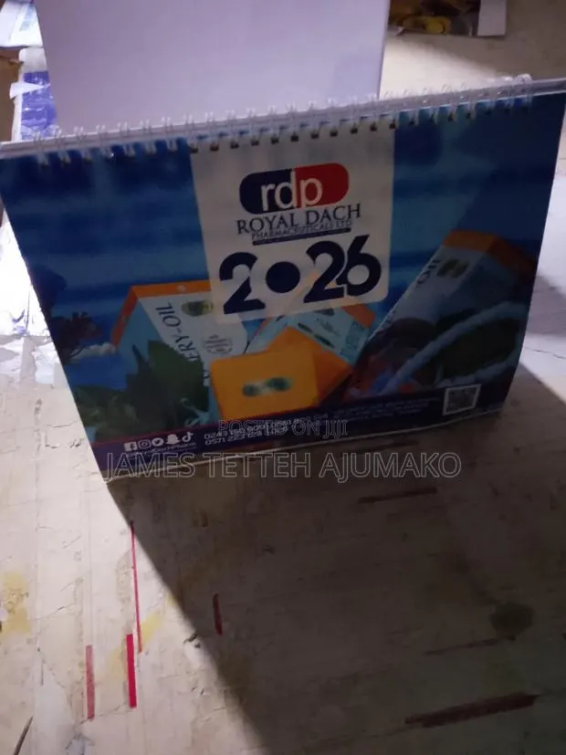 Tabletop /Wall Calendar , Calendar Stands, Notepad · Photo 1