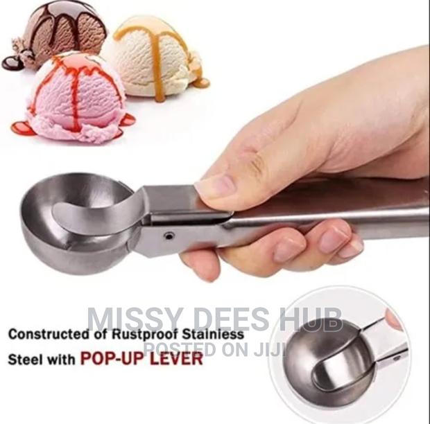 Ice Cream Scoop With Front Trigger-release · Photo 6