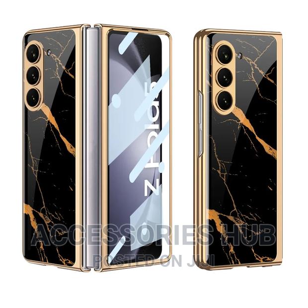 Z Fold 5 Cases With Screen Protectors · Photo 1