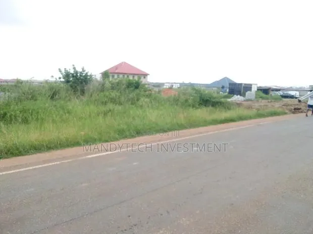 Classic Lands Ideal For Commercial · Photo 1