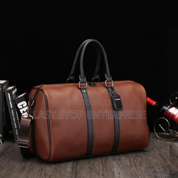 Genuine Travelling Bag(Leather · Photo 1