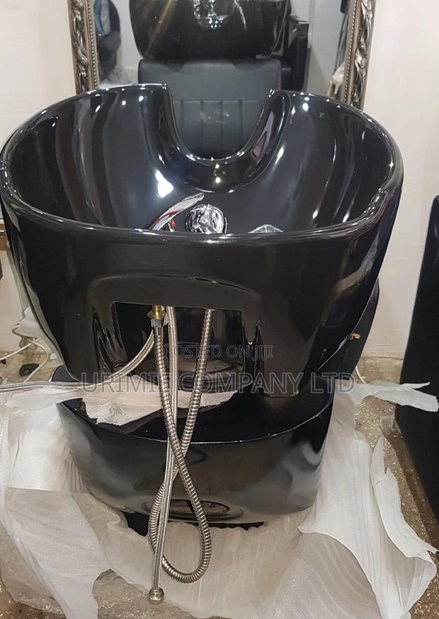 Silver Arm Solid Hair Washing Basin With Adjustable Seat · Photo 5