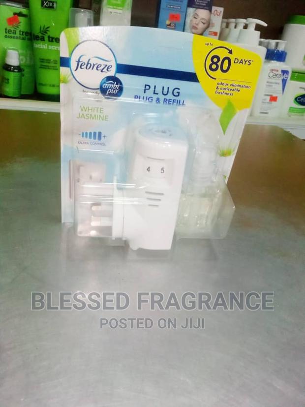 Febreze/Ambi Pur Plug-in Air Freshener · Photo 4