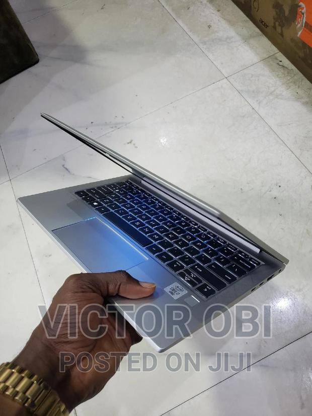 Laptop HP EliteBook 830 G7 16GB Intel Core I7 SSD 256GB · Photo 3