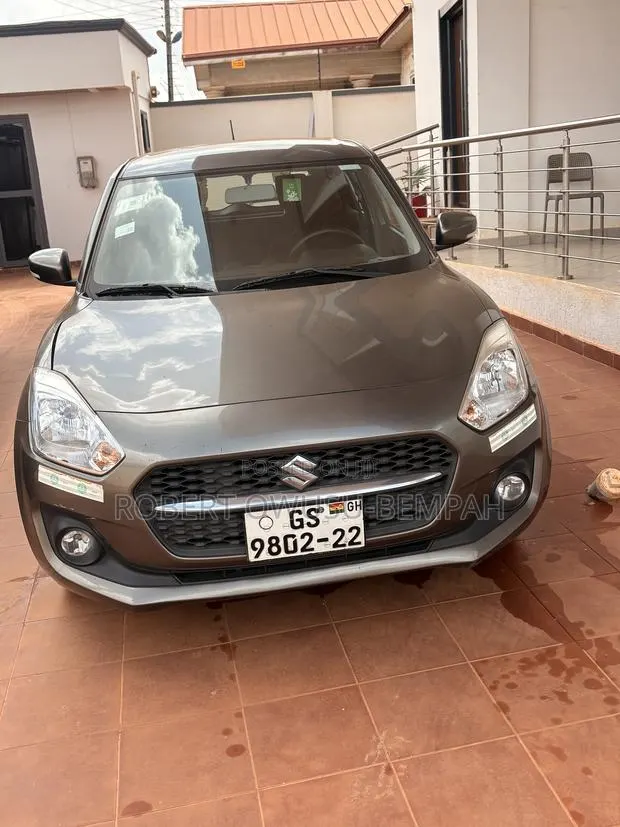 Suzuki Swift Sport 2022 Silver · Photo 1