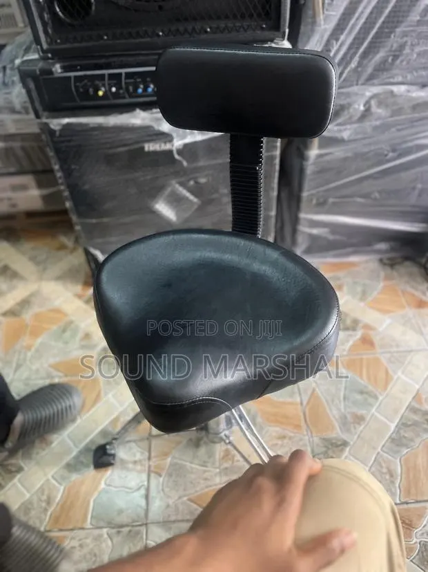 Adjustable Drum Seat With Back Rest · Photo 1