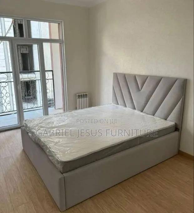 Available Queen Size Bed With Mattress · Photo 1