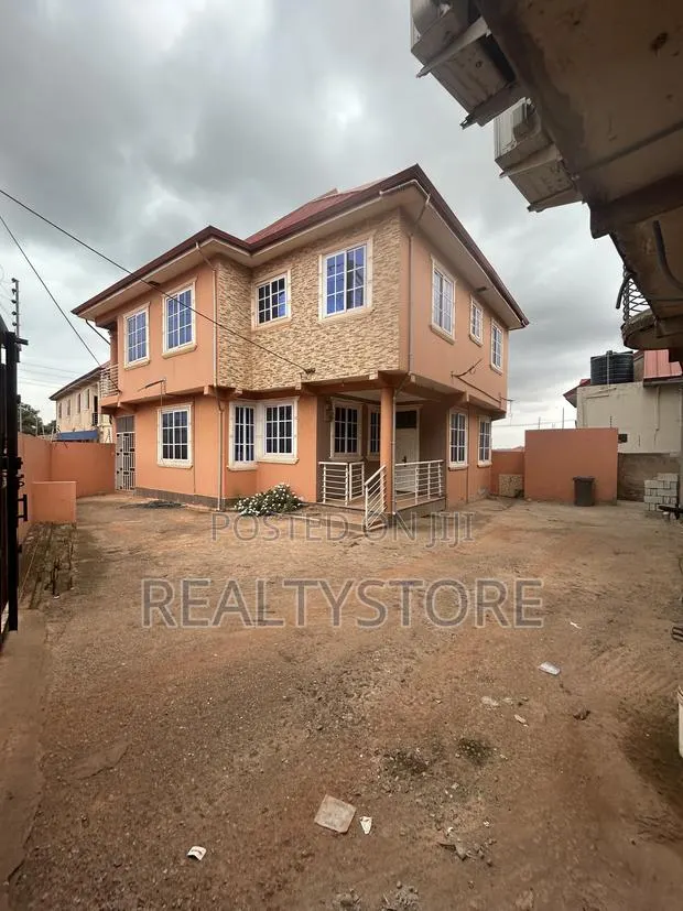 3bdrm Apartment in Cozy Home, Accra Metropolitan for rent · Photo 1