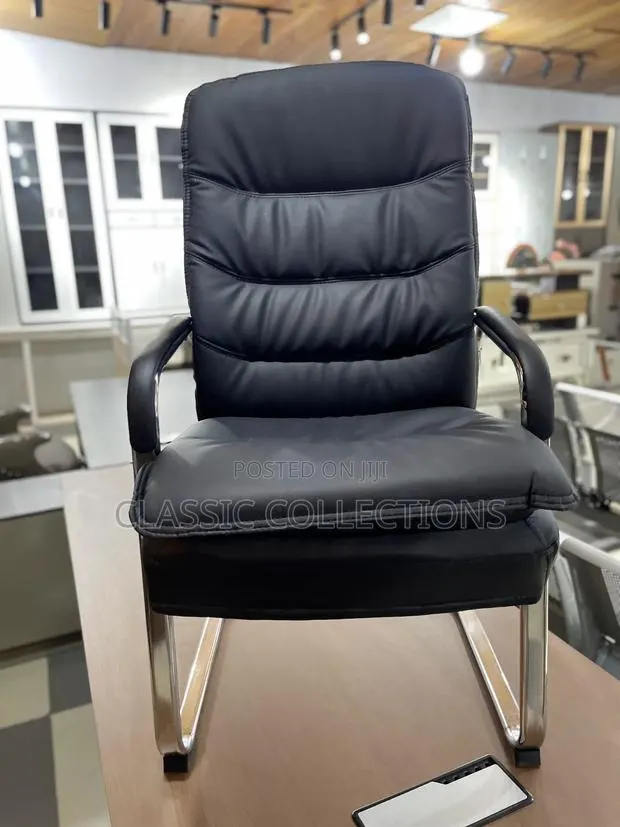 Visitors Chair · Photo 1